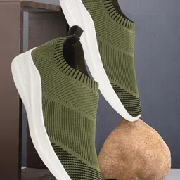 SPRENGE Men Woven Design Slip-On Sneakers-picture-15