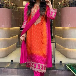 Anni Designer Women Floral Printed Regular Kurta with Palazzos & With Dupatta image 4