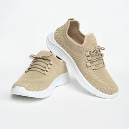 Snitch Textured Lightweight Sneaker-14