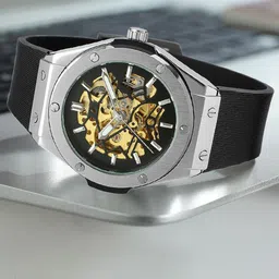 FORSINING Men Rubber Straps Analogue Watch FSG8107M3S13-17