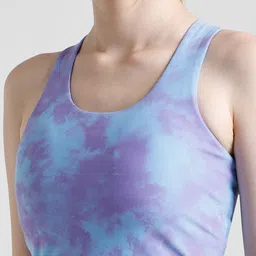 ONLY Abstract Half Coverage Racerback Bra With Moisture Wicking image 4