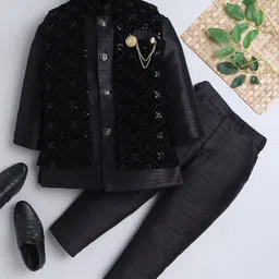 ahhaaaa Boys Ethnic Motifs Embroidered Regular Sequinned Velvet Kurta with Pyjamas-26