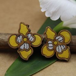 WHE Floral Shaped Studs-29