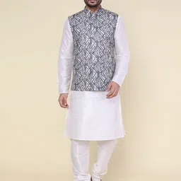 W & G Mandarin Collar Straight Kurta with Churidar & Nehru Jacket-image-95