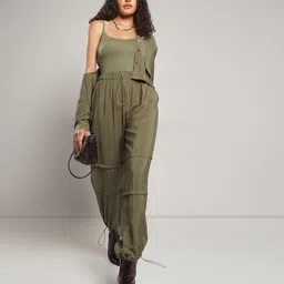 Vero Moda Women Loose Fit High-Rise Pleated Joggers Trousers-picture-9