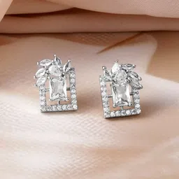 Rubans Geometric Studs Earrings-18