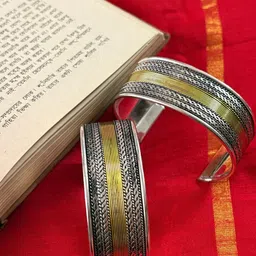 Niska Set Of 2 Silver-Plated Oxidised Cuff Bracelets-picture-4