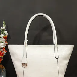 Bagsy Malone Animal PU Half Moon Tote Bag-picture-6