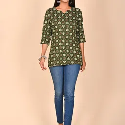 Rashmi Shree Creation Geometric Print Top image 4