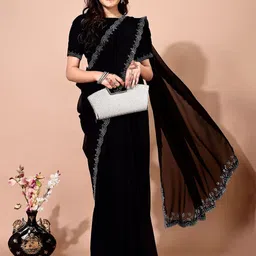 Leelavati Women Embellished Pure Chiffon Saree-picture-15