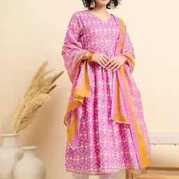 KALINI Women Floral Printed Regular Kurta with Trousers & With Dupatta-22