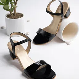 Shoetopia Girls Block Sandals-image-68