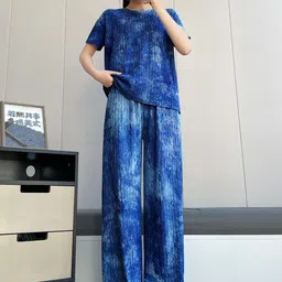 Lugo Dyed Self Design Round Neck T-Shirt With Trousers-picture-26