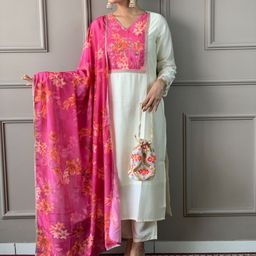 CHANDALIYO Floral Yoke Design V-Neck Chanderi Silk Straight Kurta With Trousers & Dupatta-46
