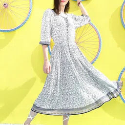 Sera Ethnic Motifs Print Tie-Up Neck A-Line Maxi Dress-36