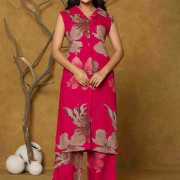 INDYES Women Floral Printed Regular Kurta with Palazzos-image-4