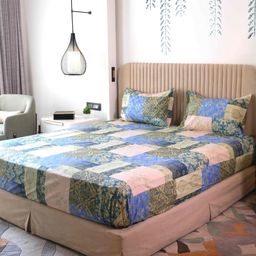 Pure Decor Velar Fur Sib Blue Floral Cotton 300 TC King Bedsheet Set2.74 m x 2.74 m-image-95