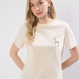 Trendyol Women Solid Round Neck Pure Cotton T-shirt-picture-0