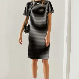 BIANCO LUCCI Striped T-shirt Dress-62
