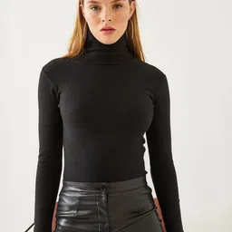 BIANCO LUCCI Women Solid Tops-picture-38
