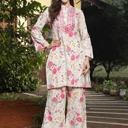 Stylum Floral Embroidered Mandarin Collar Straight Mirror Work Kurta With Palazzos-40