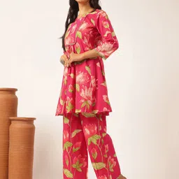 Vbuyz Floral Printed Pure Cotton V-Neck Tunic with Trousers Co-Ords image 3