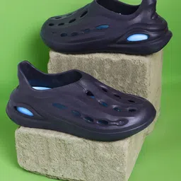 The Roadster Lifestyle Co Men Croslite Clogs-picture-51