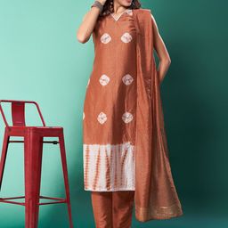 Moda Rapido Bandhani Printed V-Neck Sleeveless Pure Silk Kurta With Trousers & Dupatta-43