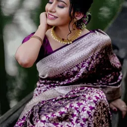 SHOP DROP Ethnic Motifs Zari Pure Silk Banarasi Saree-picture-16