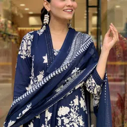BAESD Floral Printed V-Neck A-Line Kurta With Palazzos And Dupatta-14