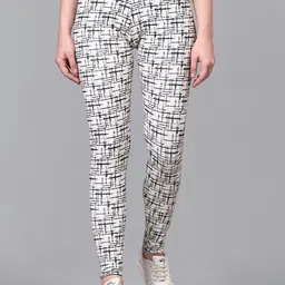 DTR FASHION Printed Mid-Rise Ankle-Length Gym Tights-10