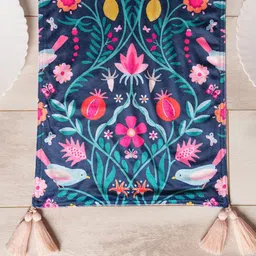 BLANC9 Blue & Pink Floral Printed Rectangular Table Runner With Tassel image 4
