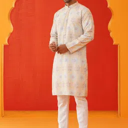 Jompers Men Embroidered Regular Sequinned Kurta with Pyjamas-17