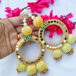Sellplus 2Pcs White & Yellow Textured Mirror bangle With Shining ball Hanging Torans-picture-13