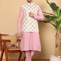 MULTI SHADES Men Regular Kurta with Pyjamas image 2
