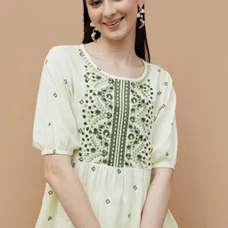 Fame Forever by Lifestyle Women Floral Embroidered Top-picture-28