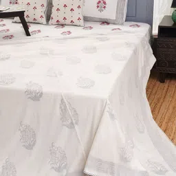 JAYPORE Off White & Red Ethnic Motifs Cotton AC Room Double Bed Blanket-image-16