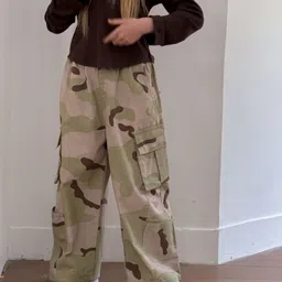 LULU & SKY Girls Camouflage Printed Loose Fit High-Rise Trousers-image-36