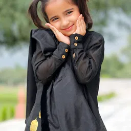 Thread & Button Girls Floral Printed Regular Pure Cotton Kurta with Trousers & With Dupatta image 5