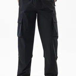 Snitch Men Solid Relaxed Fit Trousers-43