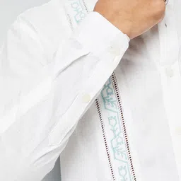 max Men Geometric Mirror Work Kurta image 5