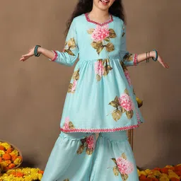 Sangria Girls Floral Printed Sweetheart Neck Empire Muslin Anarkali Kurta With Sharara-31