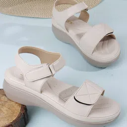 VENDOZ Platform Heel Sandals-picture-23