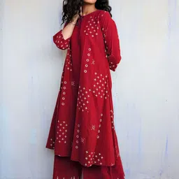 Moda Rapido Women Red Kurta Sets-picture-2