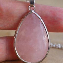 GenZcomplex Unisex Rose Quartz Crystal Stone Studded Oval Shaped Pendant-19