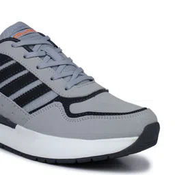 Columbus Men Mesh Running Non-Marking Shoes image 4