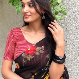 Bindigasm's Advi Checked Saree Blouse-picture-44