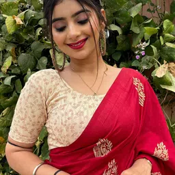 Bindigasm's Advi Printed Stretchable Jacquard Saree Blouse-picture-23