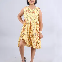 KiddoPanti Girls Floral Printed Round Neck Sleeveless Fit & Flare Dress-image-69