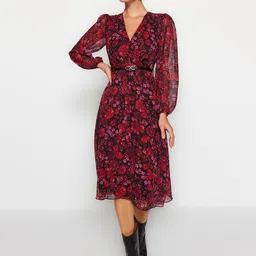 Trendyol Floral Printed V-Neck Puff Sleeve Belted Fit & Flare Dress-picture-47